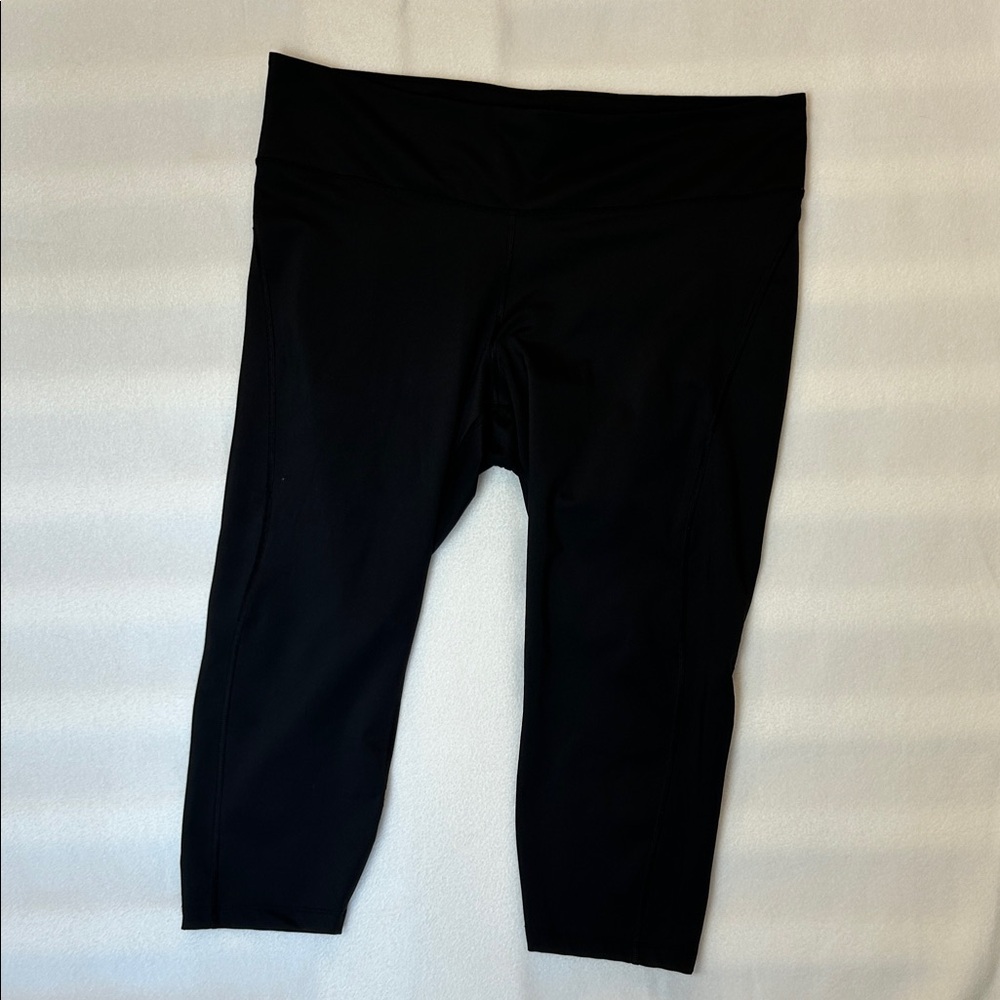 Nike Dri-FIT Black Capri Leggings 3X Plus Size Multi Pocket Athletic